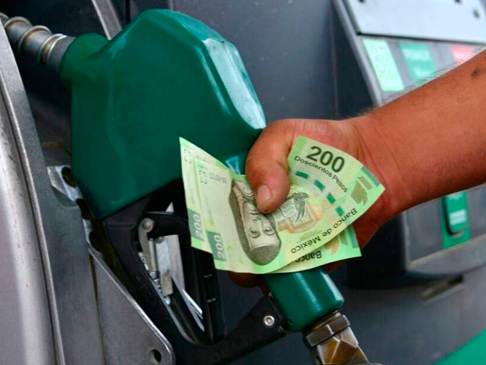 Se eleva precio de la gasolina hasta en $25 pesos el litro