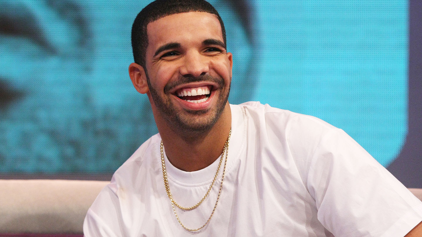 Drake anuncia lanzamiento de nuevo disco a días del estreno de ‘Donda’, de Kanye West