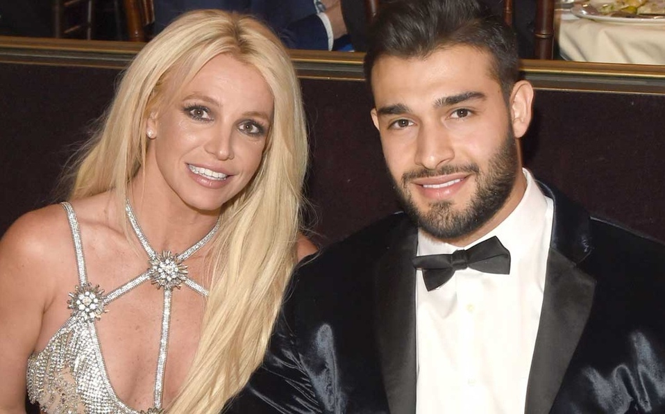 Se compromete Britney Spears con Sam Asghari