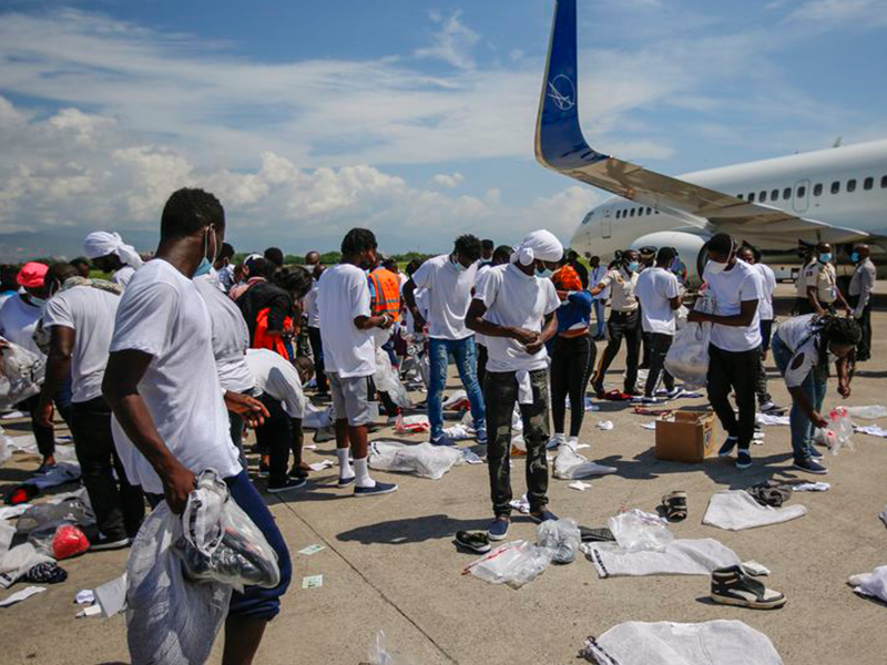 México y EU apresuran la expulsión de migrantes haitianos