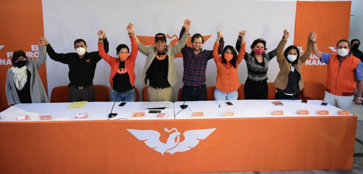 Roberto Palazuelos se registra como precandidato a la gubernatura de Quintana Roo